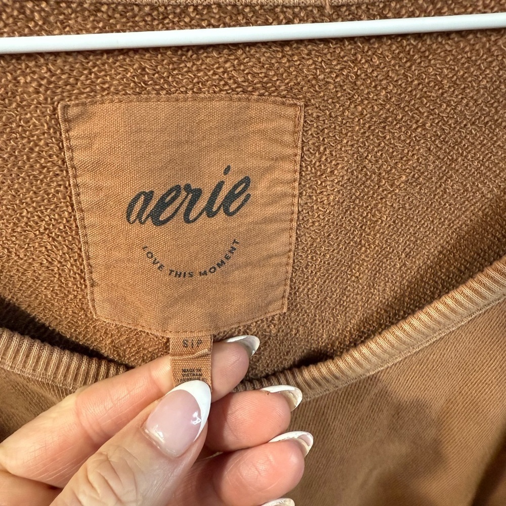 Aerie Women's Wide Neckline Oversized Brown Sweatshirt Size Small - Picture 3 of 6